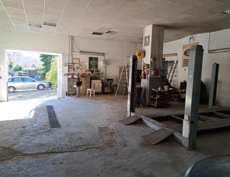 locale commerciale in vendita a Roma in zona Pietralata