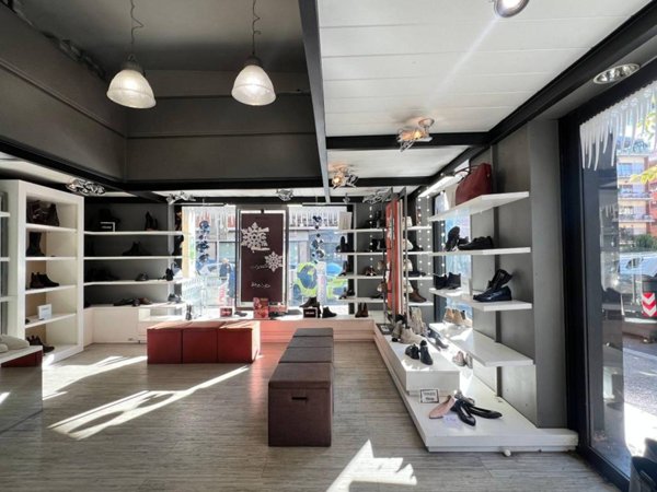 negozio in vendita a Roma