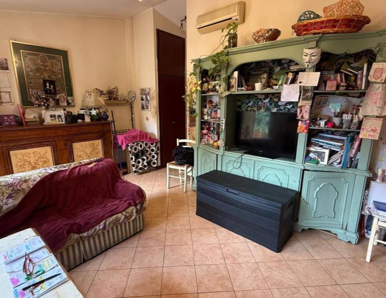 appartamento in vendita a Roma in zona Appio Claudio
