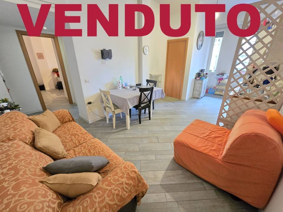 appartamento in vendita a Roma in zona Cinecittà