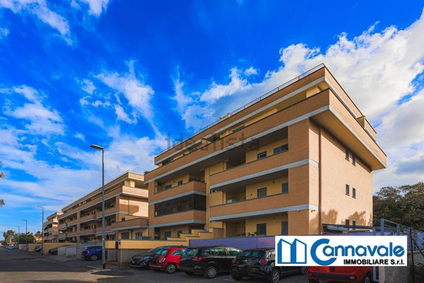 appartamento in vendita a Roma in zona Infernetto