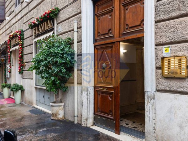 appartamento in vendita a Roma in zona Ludovisi/Sallustiano