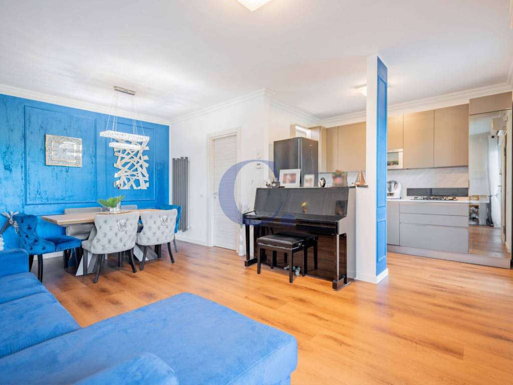 appartamento in vendita a Roma in zona Valle Muricana