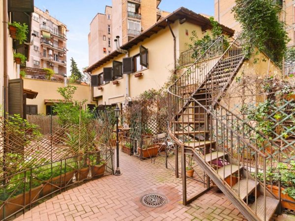 appartamento in vendita a Roma in zona Tiburtino