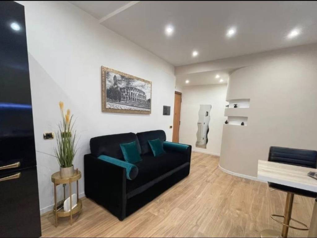 appartamento in vendita a Roma in zona Monte Sacro/Talenti