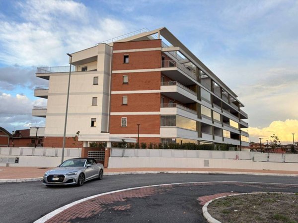 appartamento in vendita a Roma in zona Tor Vergata/Torrenova