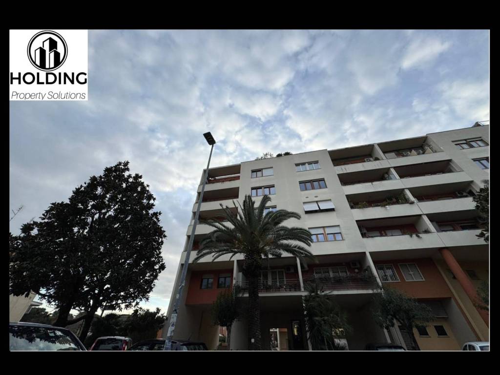 appartamento in vendita a Roma in zona Giuliano Dalmata