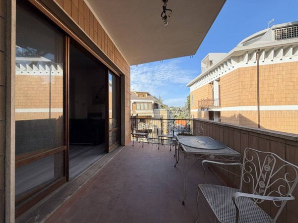 appartamento in vendita a Roma in zona Della Vittoria