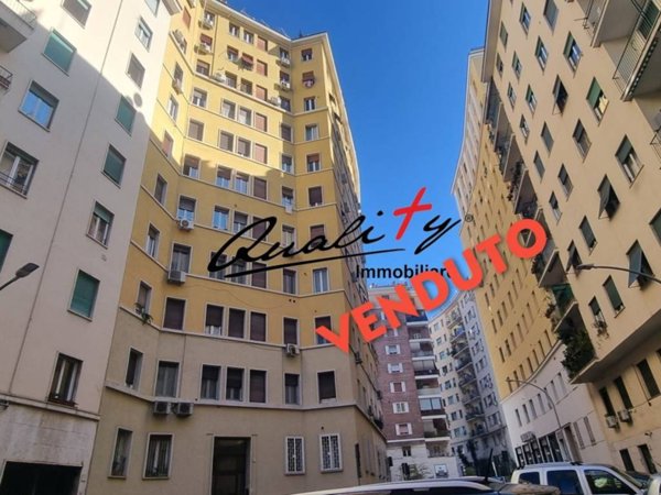 appartamento in vendita a Roma in zona Appio Latino
