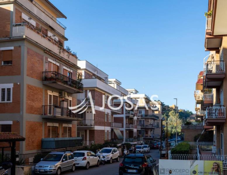 appartamento in vendita a Roma in zona Gianicolense