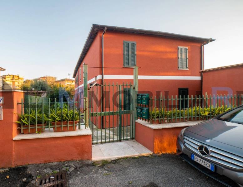 appartamento in vendita a Roma in zona Torrevecchia