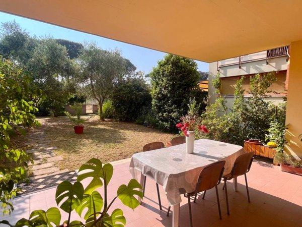 appartamento in vendita a Roma in zona Esquilino