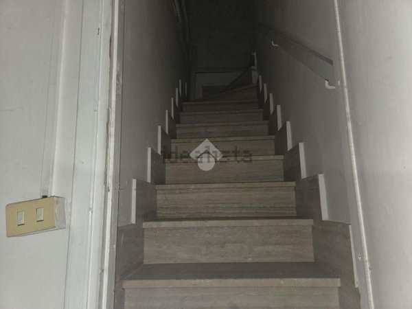 ufficio in vendita a Roma in zona Casal Morena