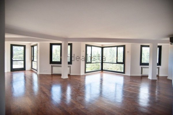 appartamento in vendita a Roma in zona Mostacciano