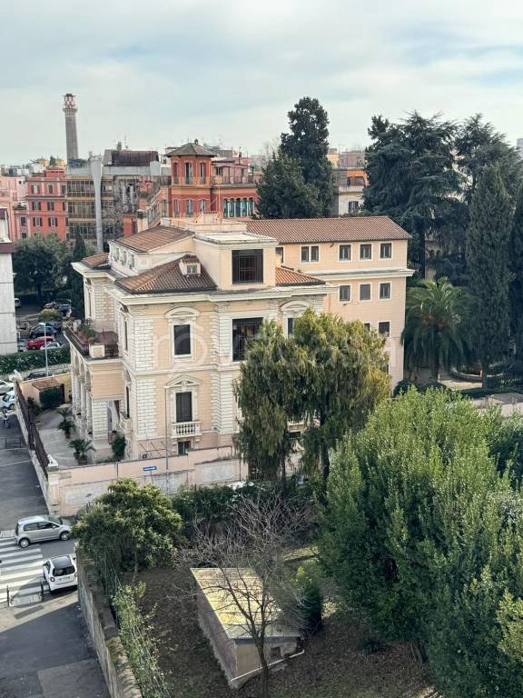 casa indipendente in vendita a Roma in zona Trieste