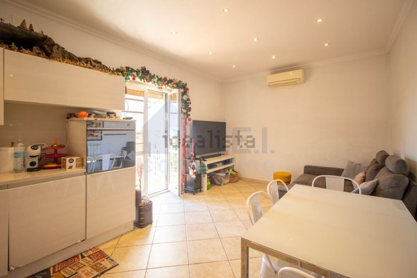 appartamento in vendita a Roma in zona Torre Maura