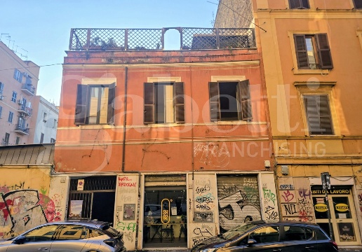 appartamento in vendita a Roma in zona Tiburtino