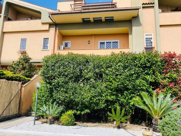 appartamento in vendita a Roma in zona Casal Palocco