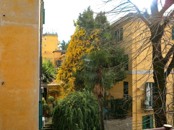 appartamento in vendita a Roma in zona Monte Sacro/Talenti