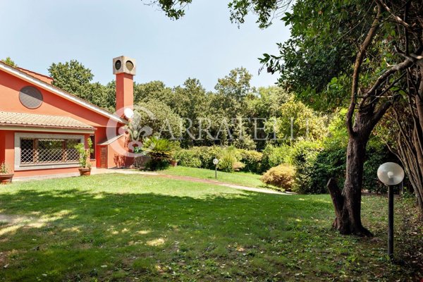 casa indipendente in vendita a Roma in zona Olgiata