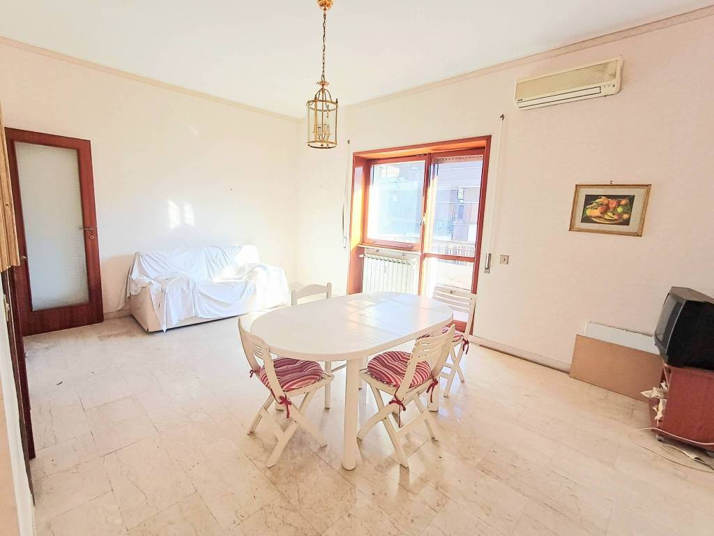 appartamento in vendita a Roma in zona Monte Sacro/Talenti