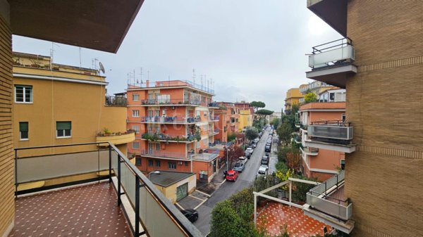 appartamento in vendita a Roma in zona Gianicolense