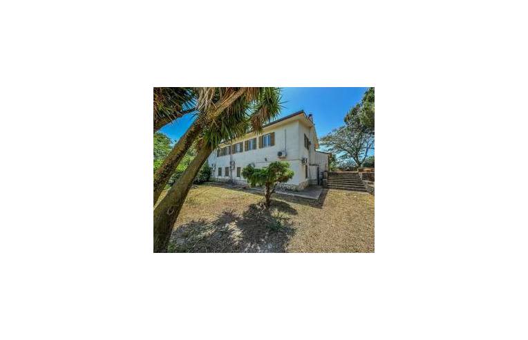 casa indipendente in vendita a Roma in zona Cesano