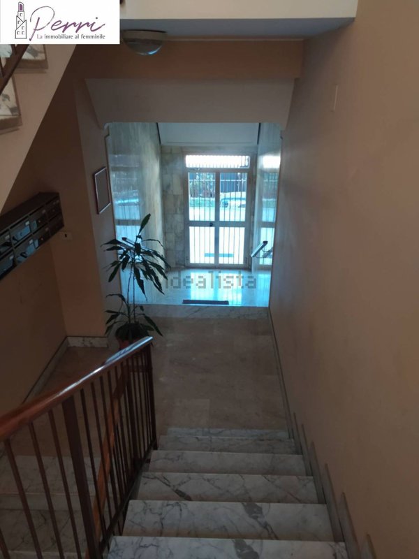 appartamento in vendita a Roma in zona Tomba di Nerone