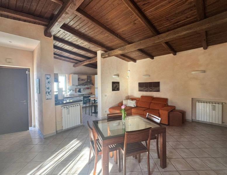 casa indipendente in vendita a Roma in zona Infernetto
