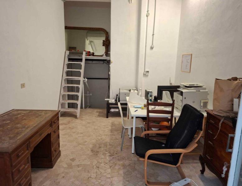 negozio in vendita a Roma in zona Trieste