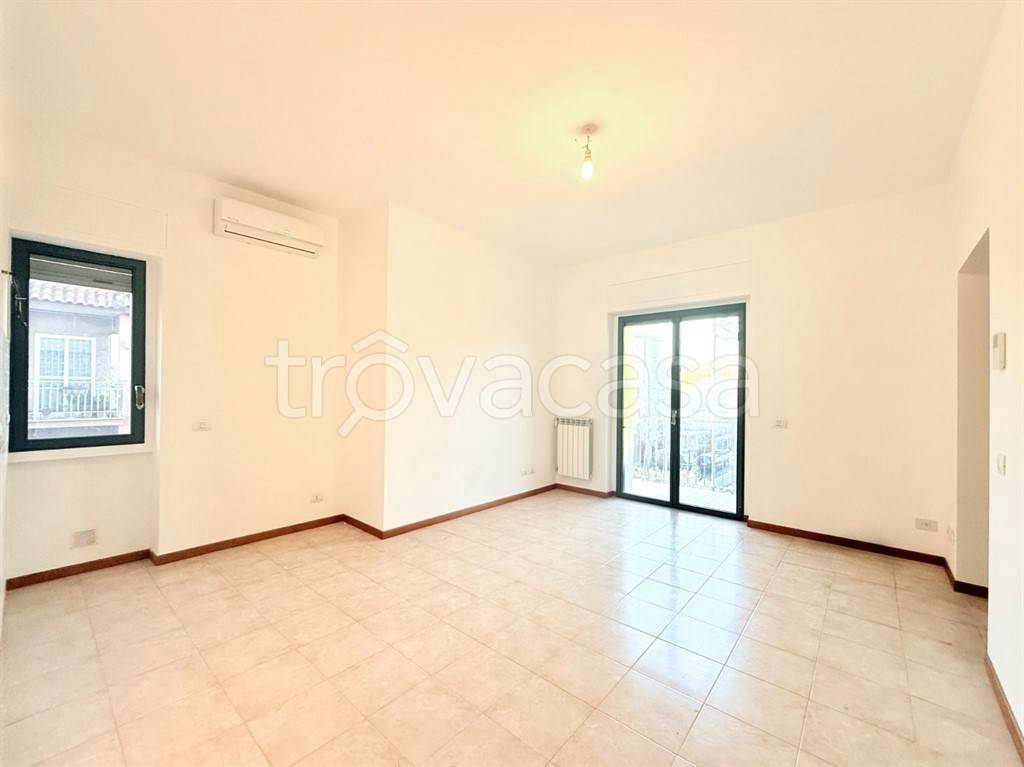 appartamento in vendita a Roma in zona Finocchio