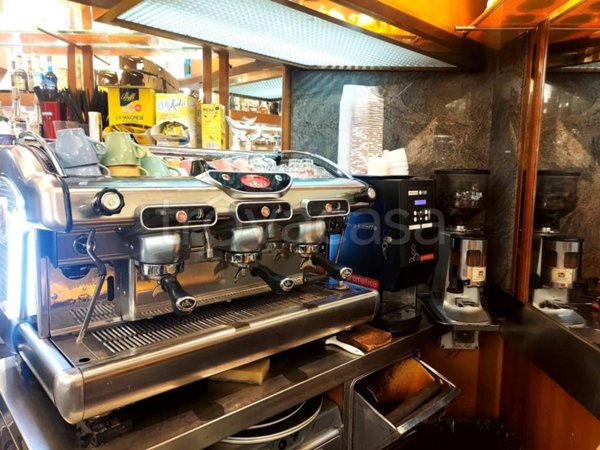 negozio in vendita a Roma in zona Celio