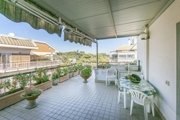 appartamento in vendita a Roma in zona Gianicolense