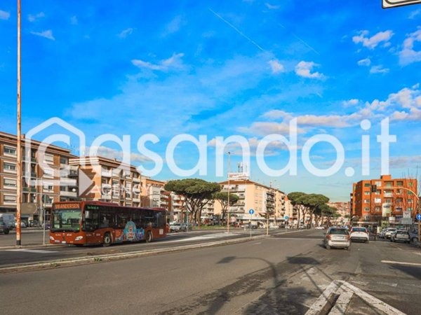 appartamento in vendita a Roma in zona Aurelio