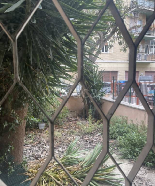appartamento in vendita a Roma in zona Primavalle
