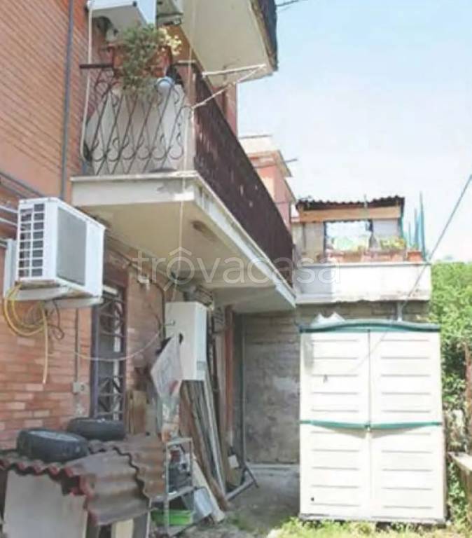 appartamento in vendita a Roma in zona Ponte Mammolo