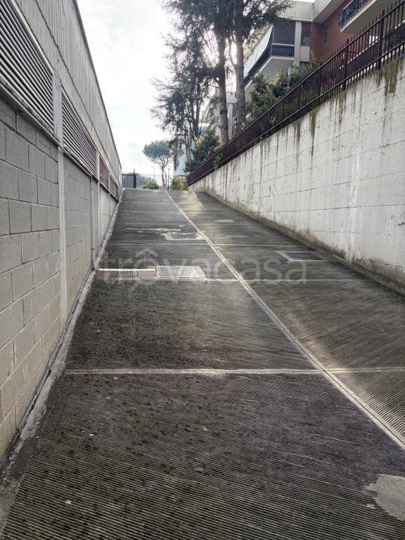 casa indipendente in vendita a Roma in zona Ponte Mammolo