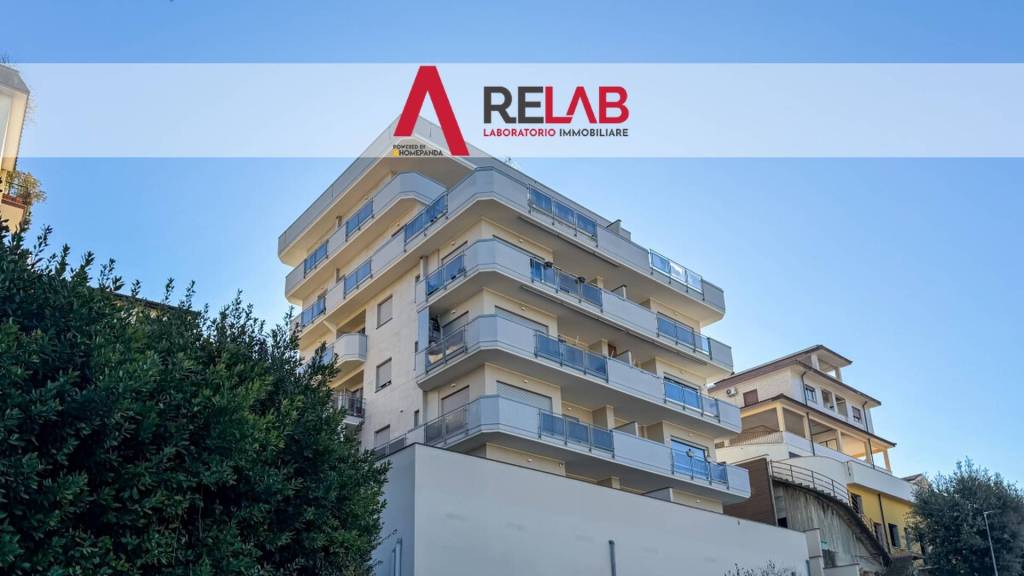 appartamento in vendita a Roma in zona Selva Candida