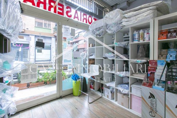negozio in vendita a Roma in zona Tor di Quinto