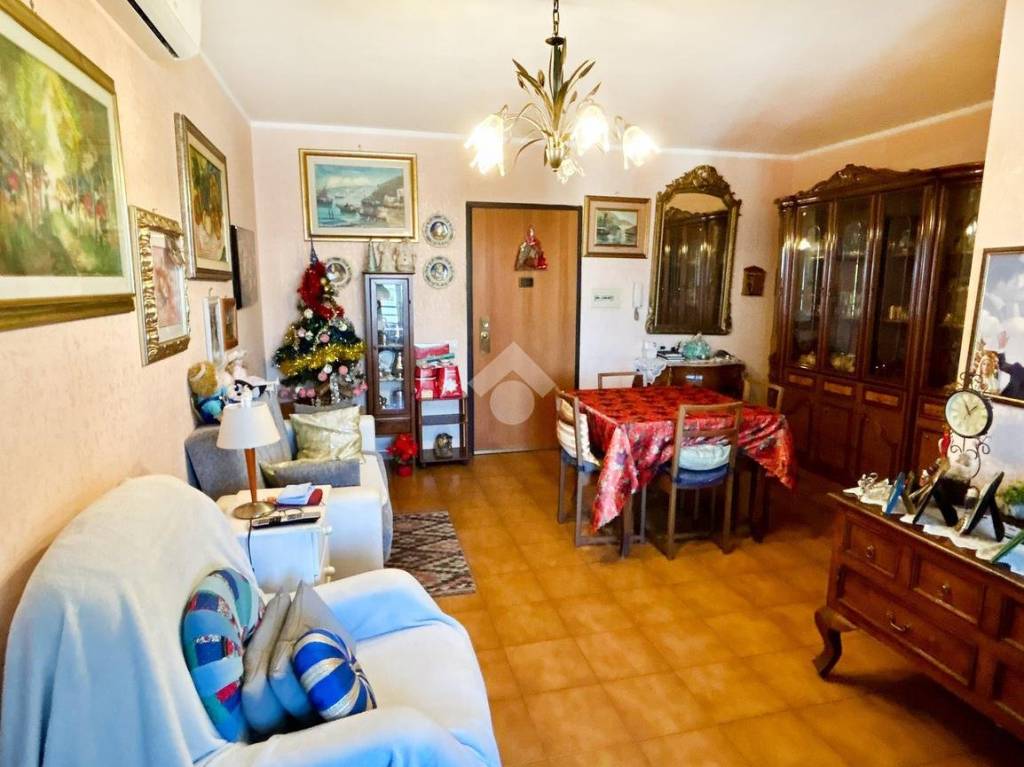 appartamento in vendita a Roma in zona Monte Sacro/Talenti