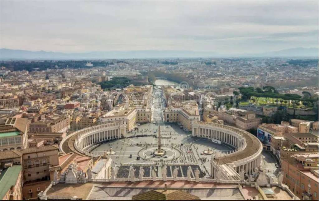 appartamento in vendita a Roma in zona Appio Pignatelli