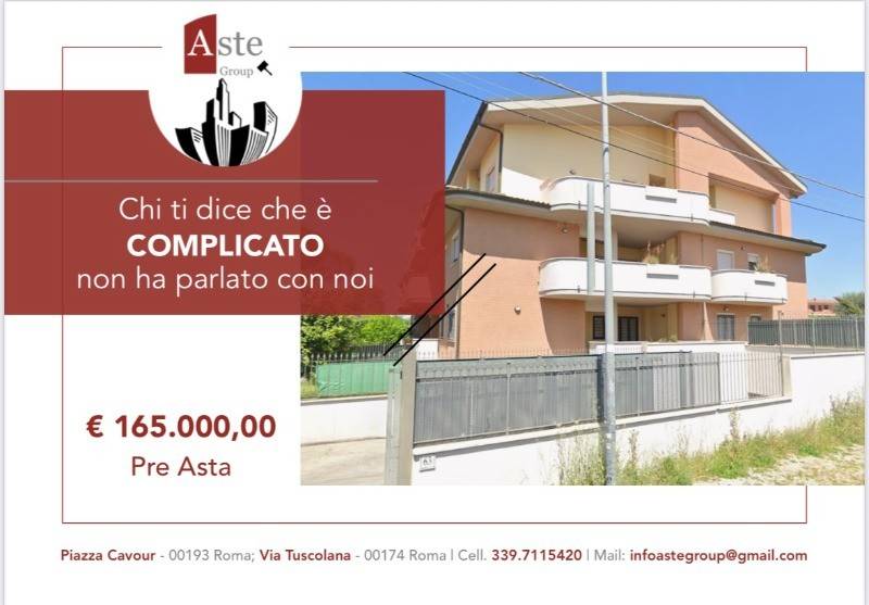 appartamento in vendita a Roma in zona Finocchio