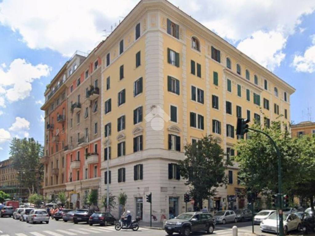 appartamento in vendita a Roma in zona Della Vittoria