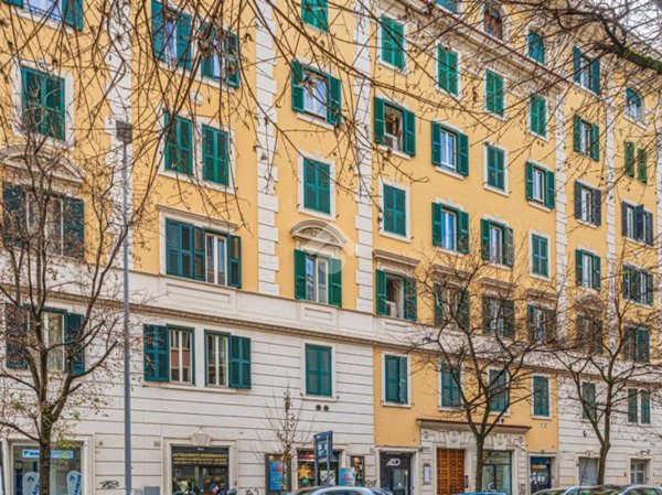 appartamento in vendita a Roma in zona Rione Prati