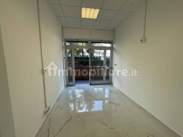 ufficio in vendita a Roma in zona EUR