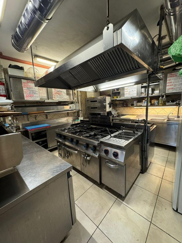 negozio in vendita a Roma in zona Montespaccato