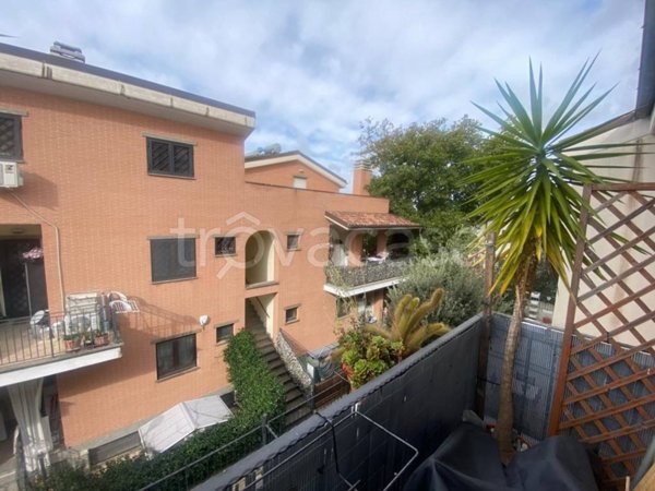 appartamento in vendita a Roma in zona Casalotti