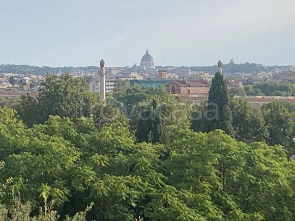 appartamento in vendita a Roma in zona Tor di Quinto