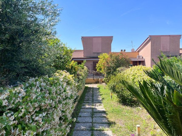 casa indipendente in vendita a Roma in zona Aurelio