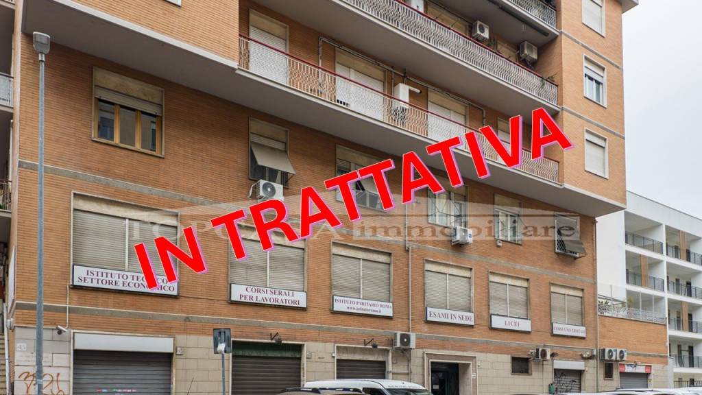 appartamento in vendita a Roma in zona Portuense